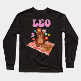 Vintage Leo Teddy Bear Zodiac Sign Astrology Cute July August Long Sleeve T-Shirt